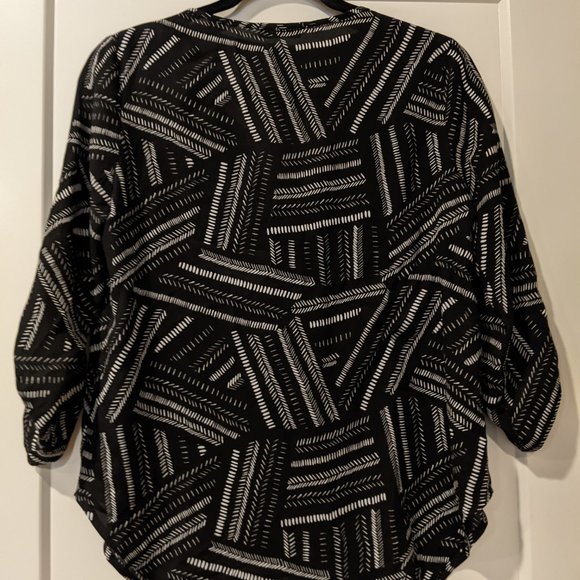 LUSH Geometric Blouse, Small - Picture 2 of 3